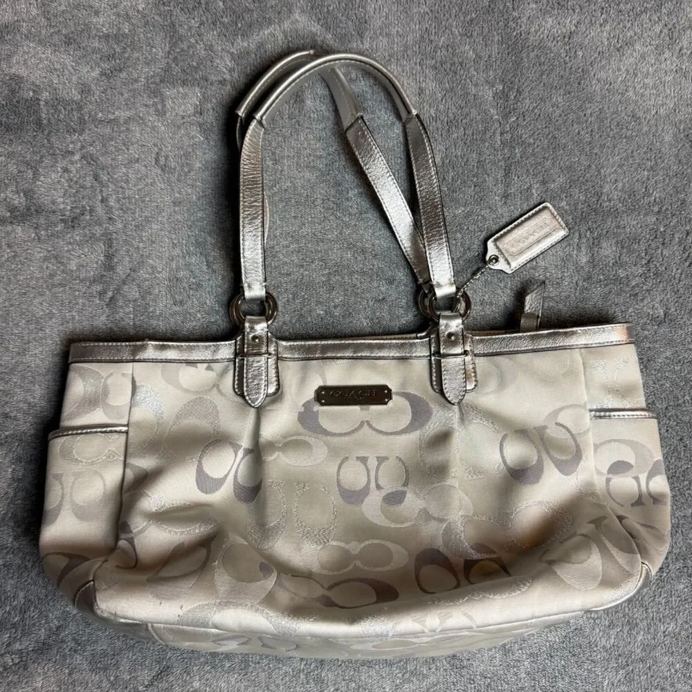 Coach Silver Metallic Signature Jacquard Tote Shoulder Bag Pink
